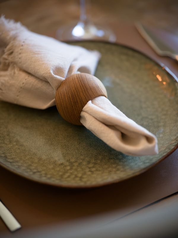 Serviettring i teak, Ø:6 cm