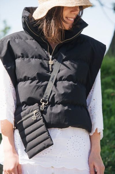 Hovedbilde THOQ Mobilveske dun Sort